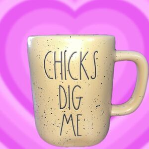 Rae Dunn CHICKS DIG ME Yellow Mug with Black Speckles New